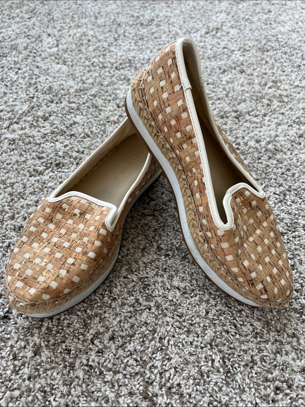Sandra Robert’s Women's Woven Ellie Platform Espadrille Sandals Size 8